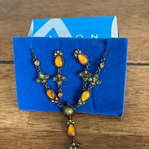 AVON GREEN & TOPAZ "Y" NECKLACE EARRING GIFT SET NEW